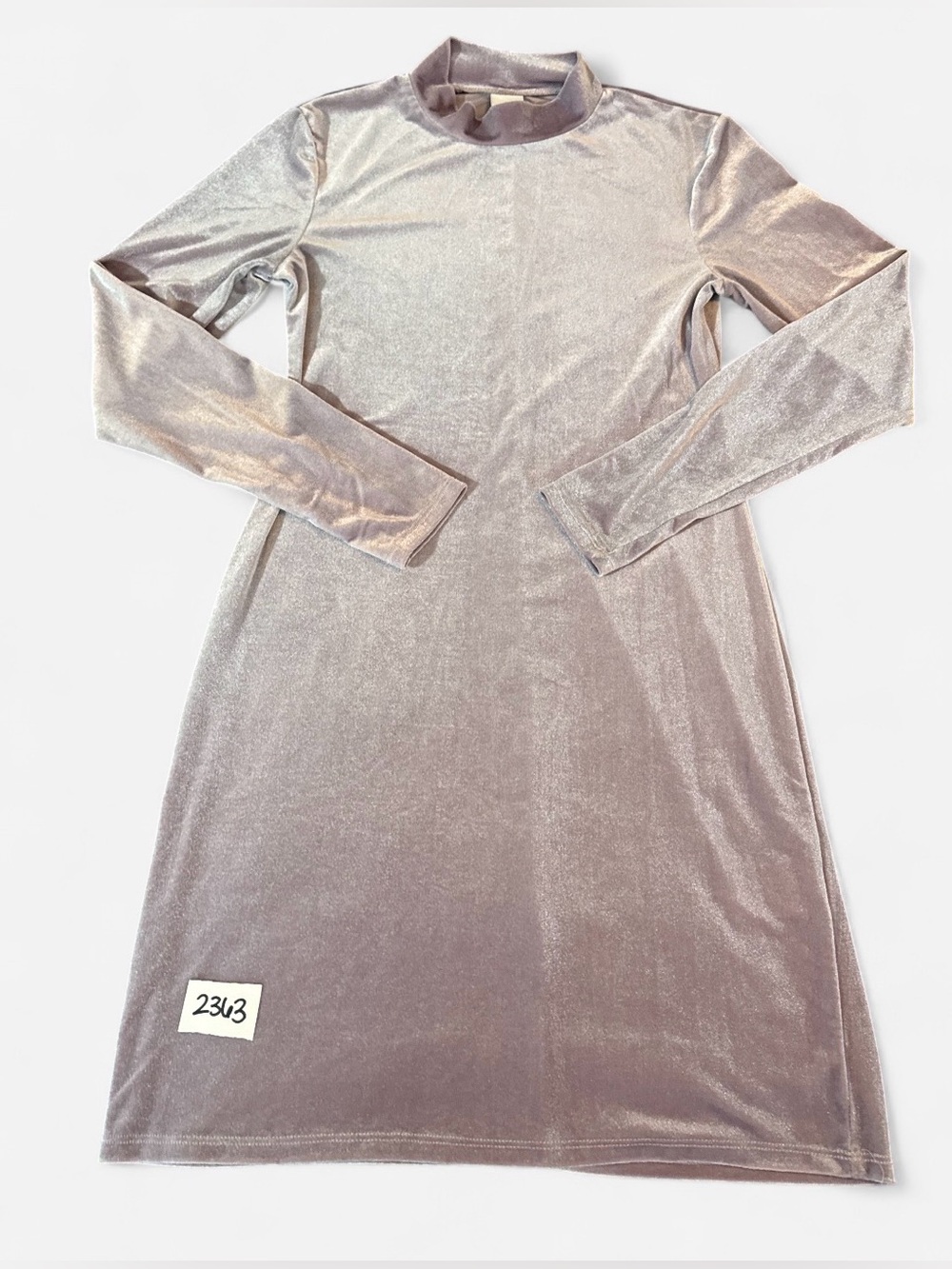 H&M Long Sleeve Velvet Shift Dress in Mauve